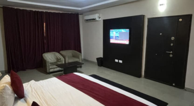 Grand Maridos Hotel