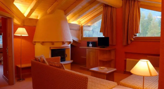 Eco Wellness Hotel Notre Maison, Забронировать Отель Конь Валле д'Аоста