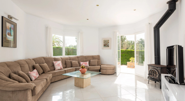 Villa Moll Moll by EscapeHome, Varaa Villa Santandria Baleaarit