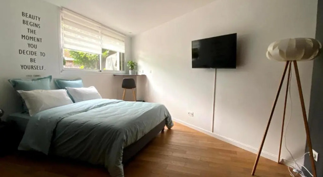 Comfort room Au 10 Bed & Breakfast