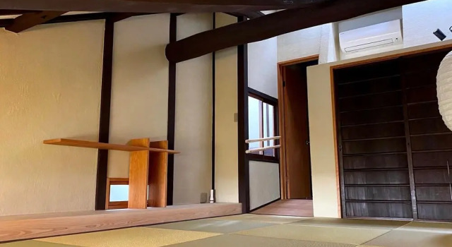 Sankoku Bashira, Book Hotel Kyoto Japan