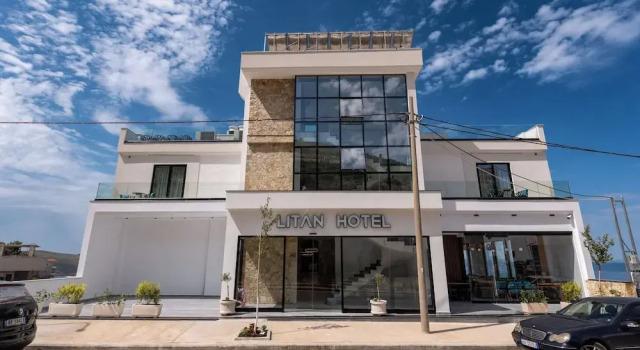 Litan Hotel, Varaa Hotelli Sarandë Vlorë County