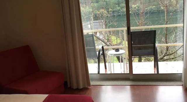 Трёхместный номер Standard Hotel Portas do Gerês