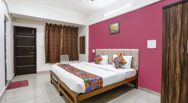 Номер Deluxe Via Sunset Residency