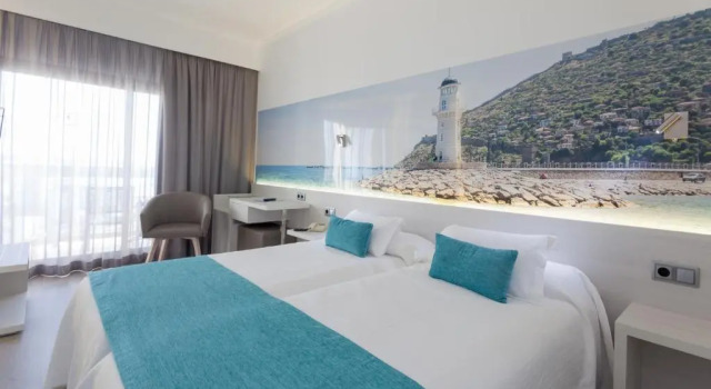 Двухместный номер Standard с балконом Hotel Obelisco