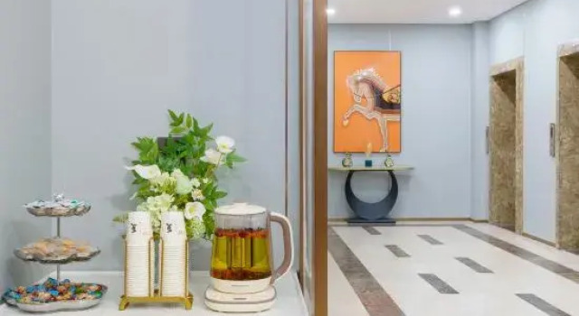 Urumqi  Zhiya Yueju Hotel, Rezerwuj Hotel Urumqi Xinjiang