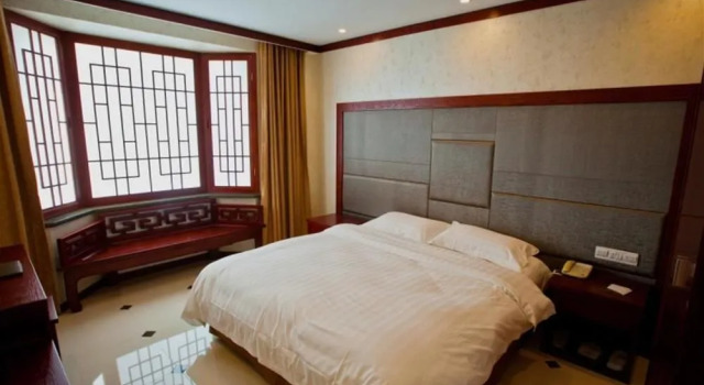 Min Zu Hotel - Dalian, Book Hotel Hoteller i Dagushan med parkering, Parkering