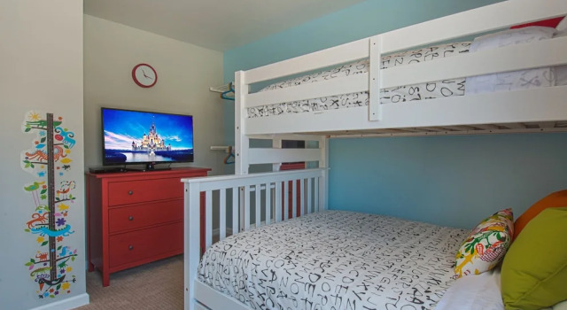 100 Acre Wood 3 Bedrooms 2 Bathrooms Condo