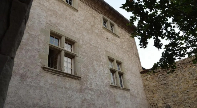 Pelletier du Claux, Rezerwuj Hotel Carcassonne Aude