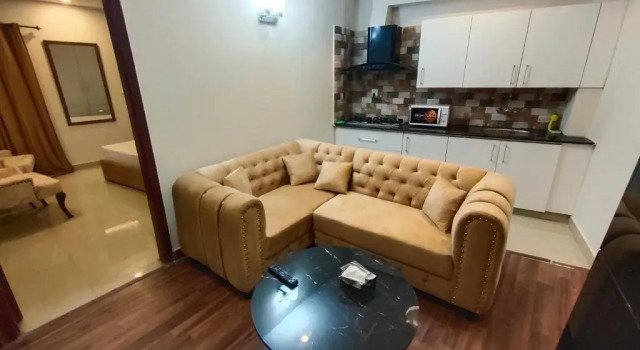 Luxurious & Comfy 1BHK Apartment, Wifi & SmartTV., Book Apartment Hotels in Islamabad with Parking, Parking