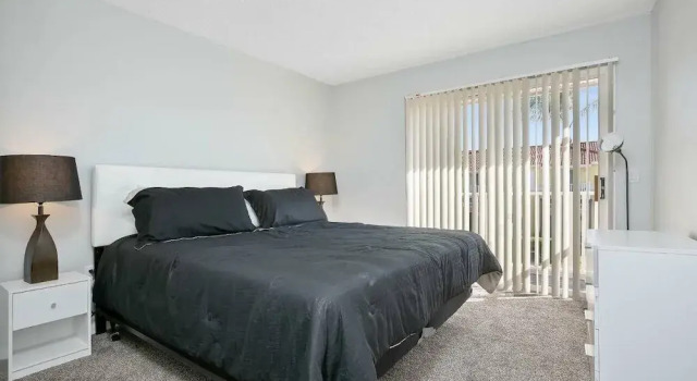 Quiet Resort 3BR Nature Walk 20min to Disney
