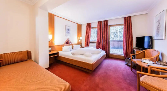 Трёхместный номер Standard с балконом Hotel Riederhof- Urlaub mit WAU
