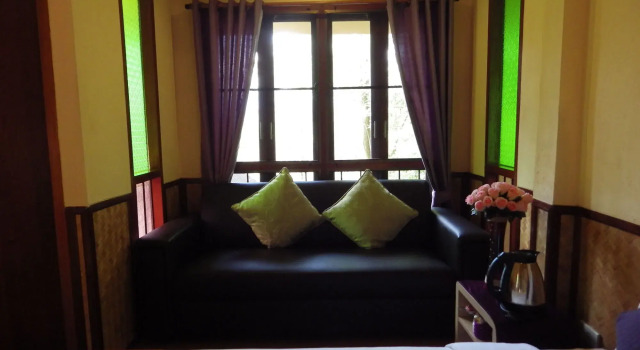 PuraVida Pai Resort