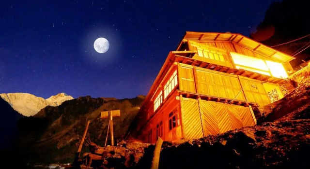 Diyijia Inn, Reservar Hotel Hotéis e alojamentos em Diqing, Hotel