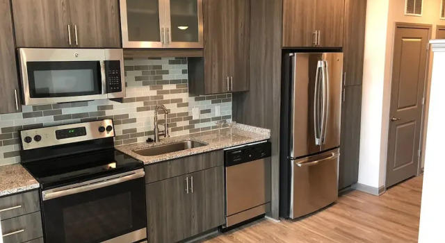 Номер Standard с балконом Luxury Studio Apartment