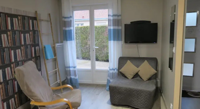 Номер Standard Les Collinades de Chalons