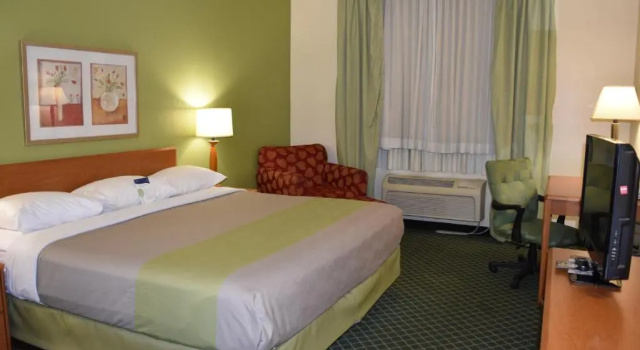 Номер Standard Motel 6-Anderson, IN