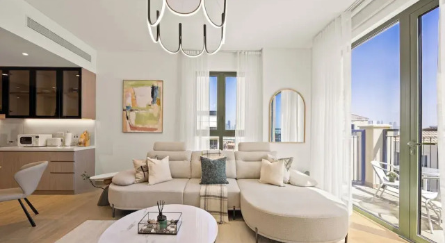 Bayfront 1BR in La Sirene 2 Seaport View, Забронировать Апартаменты/квартира Джумейра Дубай, рядом с Пляж Ля Мер