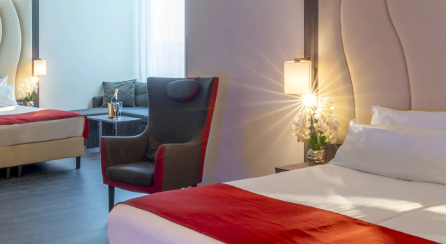 Семейный номер Standard PLAZA Premium Almere
