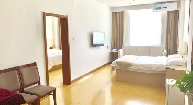 GreenTree Inn Tangshan Xueyuan Road Business Hotel, Book Hotel Tangshan Hebei