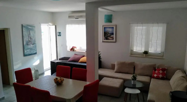 Апартаменты с 2 комнатами с видом на море Apartments Villa Šibenik