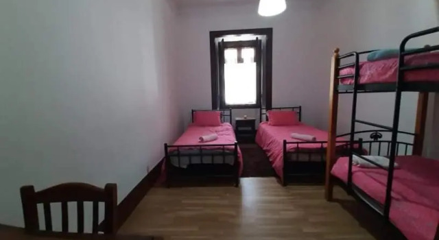 Quarto & Pasta Guesthouse, Забронировать Отель Недорогие отели Коимбры, рядом с Casa Museu Bissaya Barreto, недорого