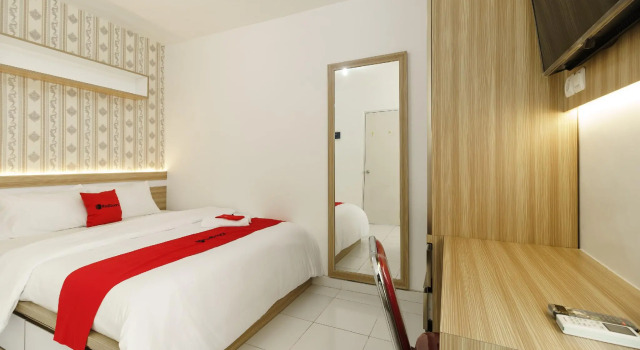 RedDoorz Apartment @ Aeropolis Tangerang