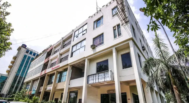 Hotel DDR Residency by OYO Rooms, Varaa Hotelli Gurgaon 
