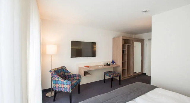 Comfort room Book Hotel Leipzig