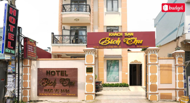 RedDoorz Bich Thu Hotel