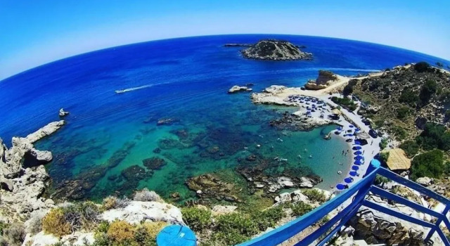 Коттедж c 1 комнатой с балконом Grande Blue Suites with private bay