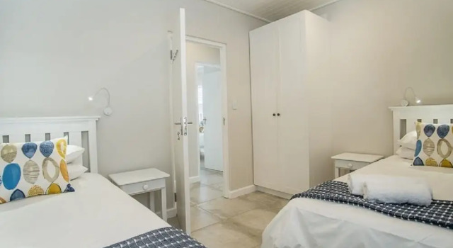 Fork West Apartments - Top Floor 1, Забронировать Апартаменты/квартира Эландс-Бэй провинция Западный Кейп