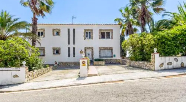 Apartment Canyelles