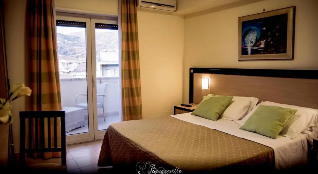 Двухместный номер Superior с видом на город Bouganville Palace Hotel