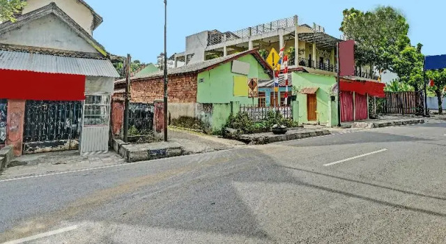 SPOT ON 91312 Kost Arfa, Rezerwuj Hotel Baturaja Sumatra