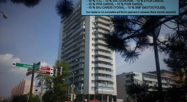 Кровать в общем номере Dominant Studio Hostel with Free Parking for Preregistered Drivers & Garage with CCTV