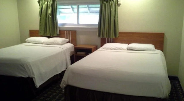 Economy Inn Tonawanda, Buchen Sie Hotel  