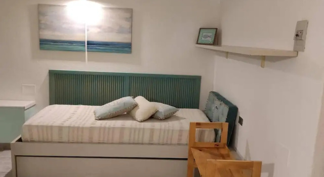 Апартаменты Lovely Groundfloor Terraced House