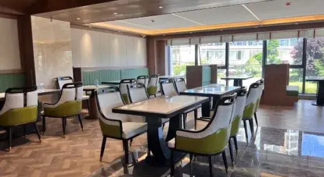 Xiuwen Shengzhi Hotel (Zhazuo Wildlife Park Branch), Rezerwuj Hotel Guiyang Guizhou