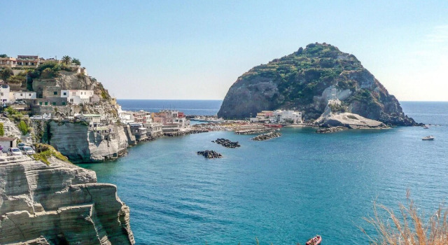 Beautiful Apartment in Barano Ischia With 1 Bedrooms and Wifi, Buchen Sie Ferienwohnung Barano d'Ischia Ischia