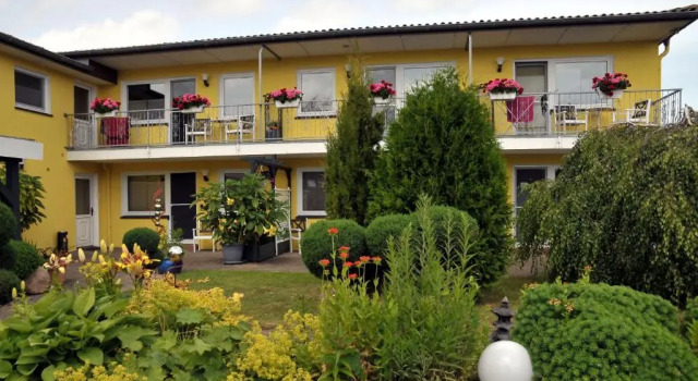 Апартаменты с балконом Aparthotel Wattwurm