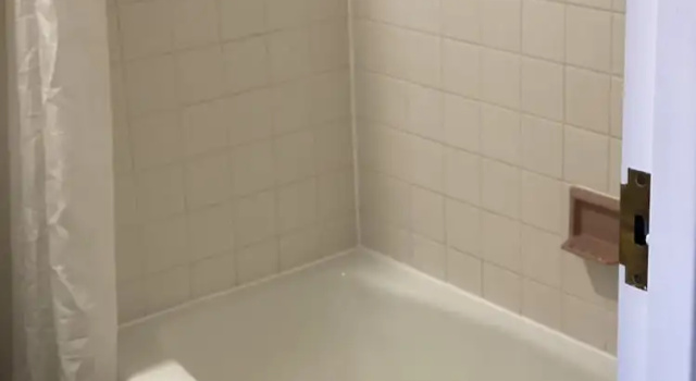 Четырёхместный номер Standard White Rose Motel - Hershey