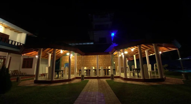 Villa 4U