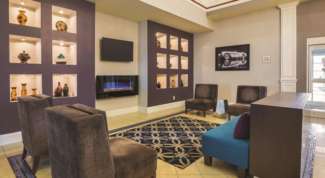 La Quinta Inn & Suites Bowling Green, Book Hotel SPA-hoteller i Kentucky, SPA