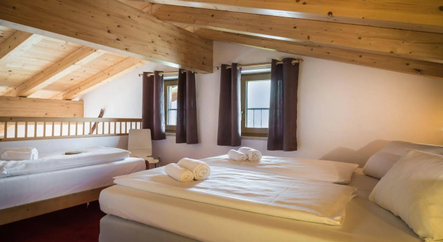 Appartement Kaprun Haus Rudolf, Rezerwuj Apartament Hotele w Salzburg z parkingiem, Parking