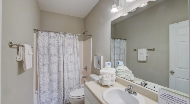Charming Coastal Cottage in Fort Morgan With Beach and Pool Access, Boek Vakantiehuis Gulf Shores 