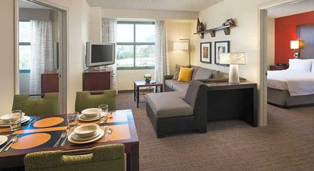 Четырёхместный люкс с 2 комнатами Residence Inn by Marriott Irvine John Wayne Airport