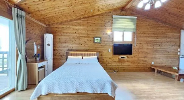 Номер Standard Long Beach Pension