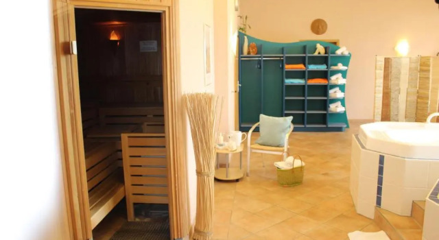 Ferien- und Wellnesshotel Waldfrieden, Book Hotel Hitzacker 