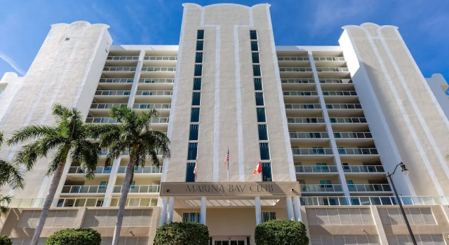 Le Marina Bay 1206 by Go Florida Condo, Sunny Isles, Varaa Hotelli Hotellit Miami Beach uima-altaalla, Uima-allas